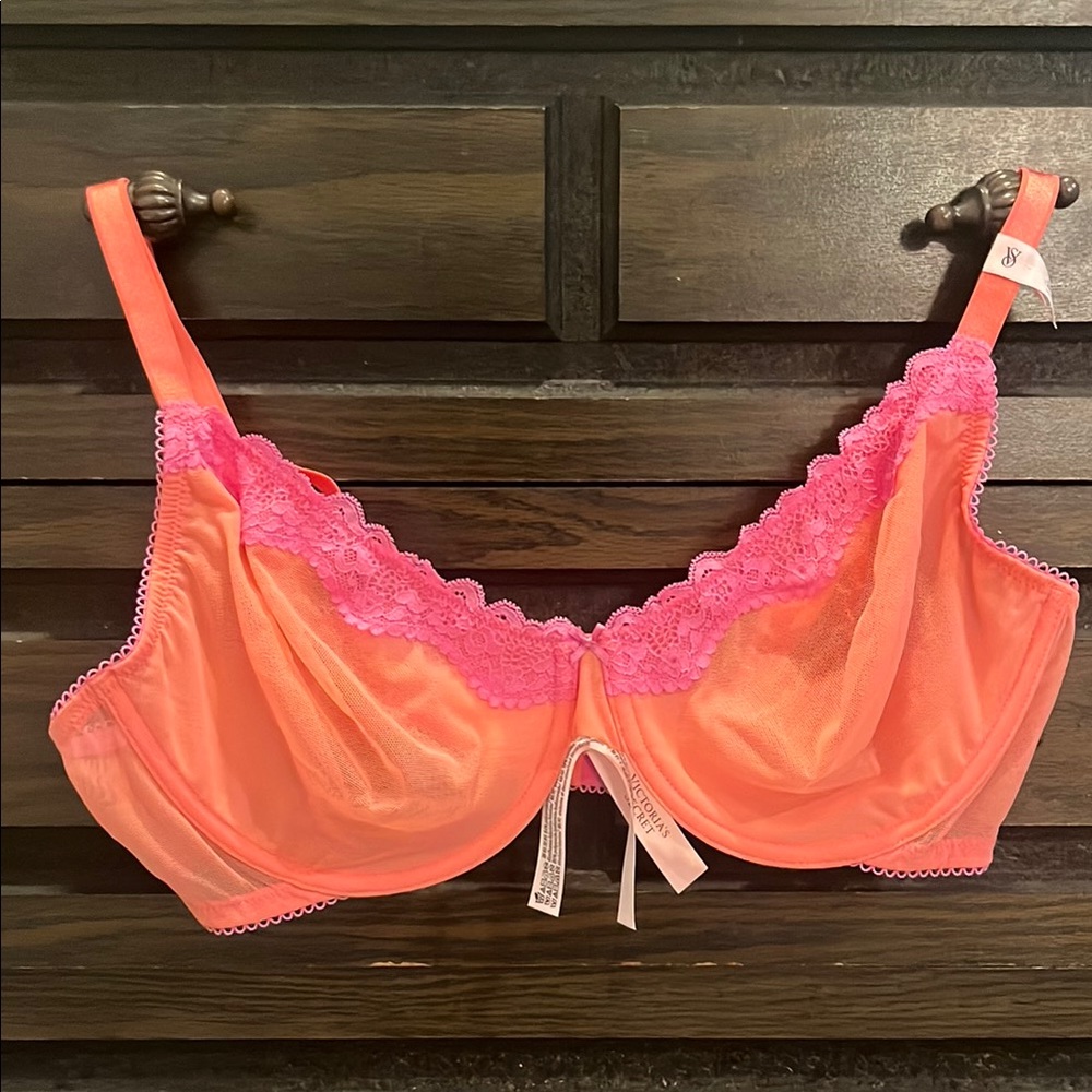 Victoria’s Secret Pink and Orange Lace Bra